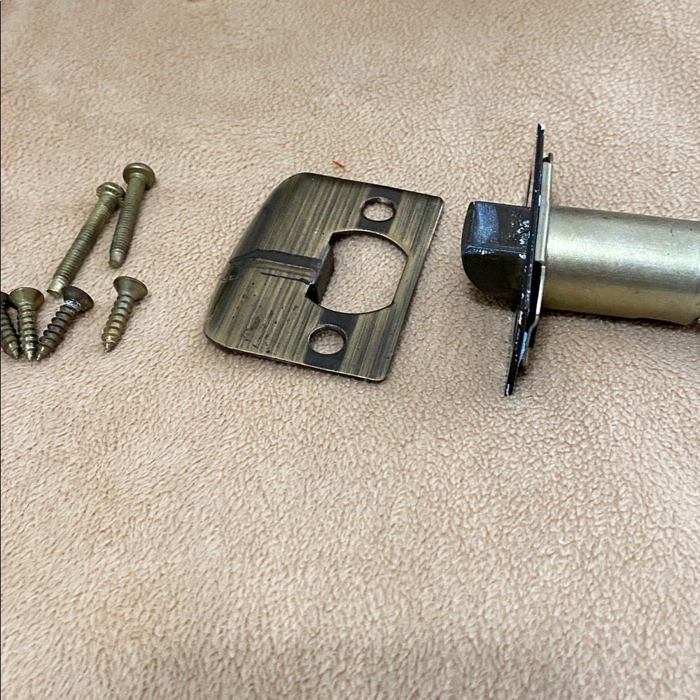 Locking Doorknob Set - Picture 5 of 6
